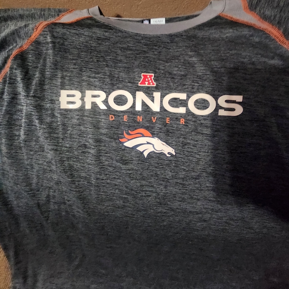 Men's Team Apparel Denver Broncos Gray Short  Sleeve Shirt Sz.XXL